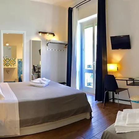 Bed & Breakfast Cortile Umberto I *