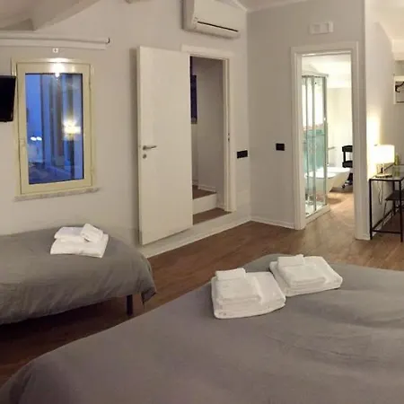 Bed & Breakfast Cortile Umberto I Cefalu